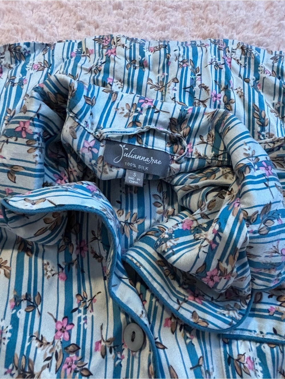 Julianna Rae silk pajamas - Picture 5 of 5